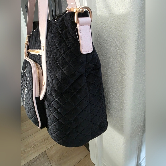 NWT Juicy Couture Juicy Tale Weekender - Liquorice - Picture 3 of 6